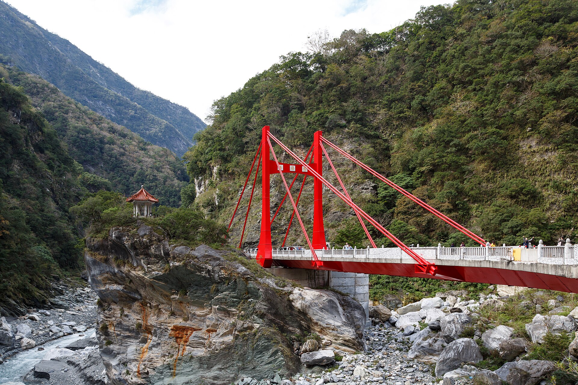 hike scenery for Taroko Gorge Walk near Hualien