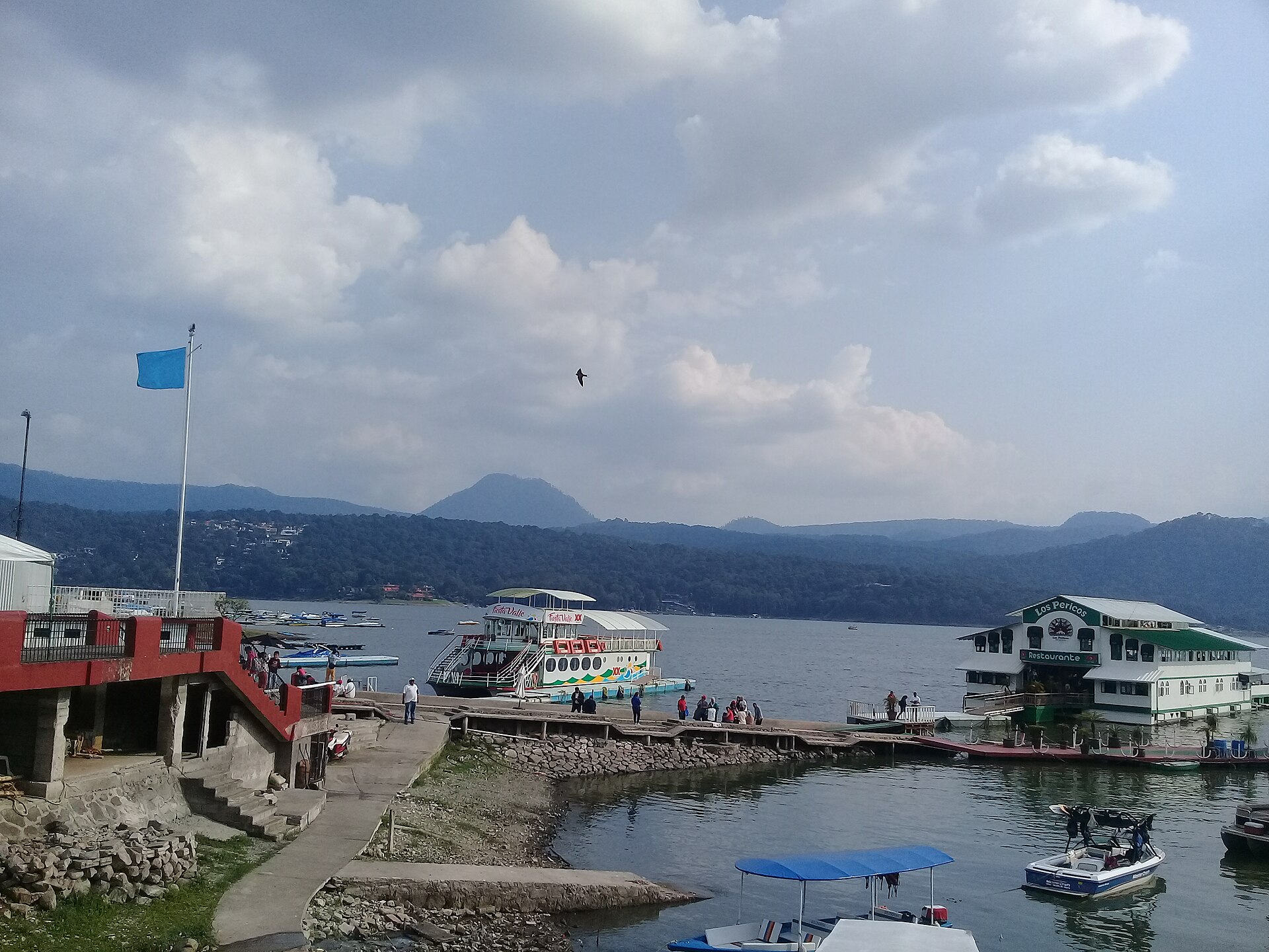 bike ride scenery for Valle de Bravo Lake Ride near Estado de Mexico