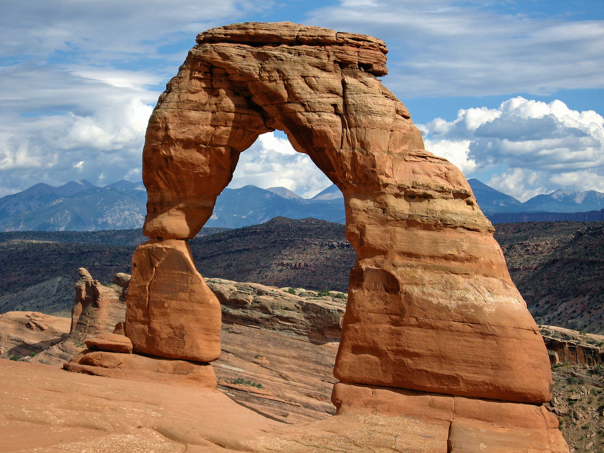 hike scenery for Arches Delicate Arch Trail near Utah